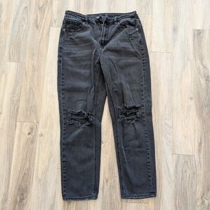 American Eagle distressed black straight leg jeans size 4